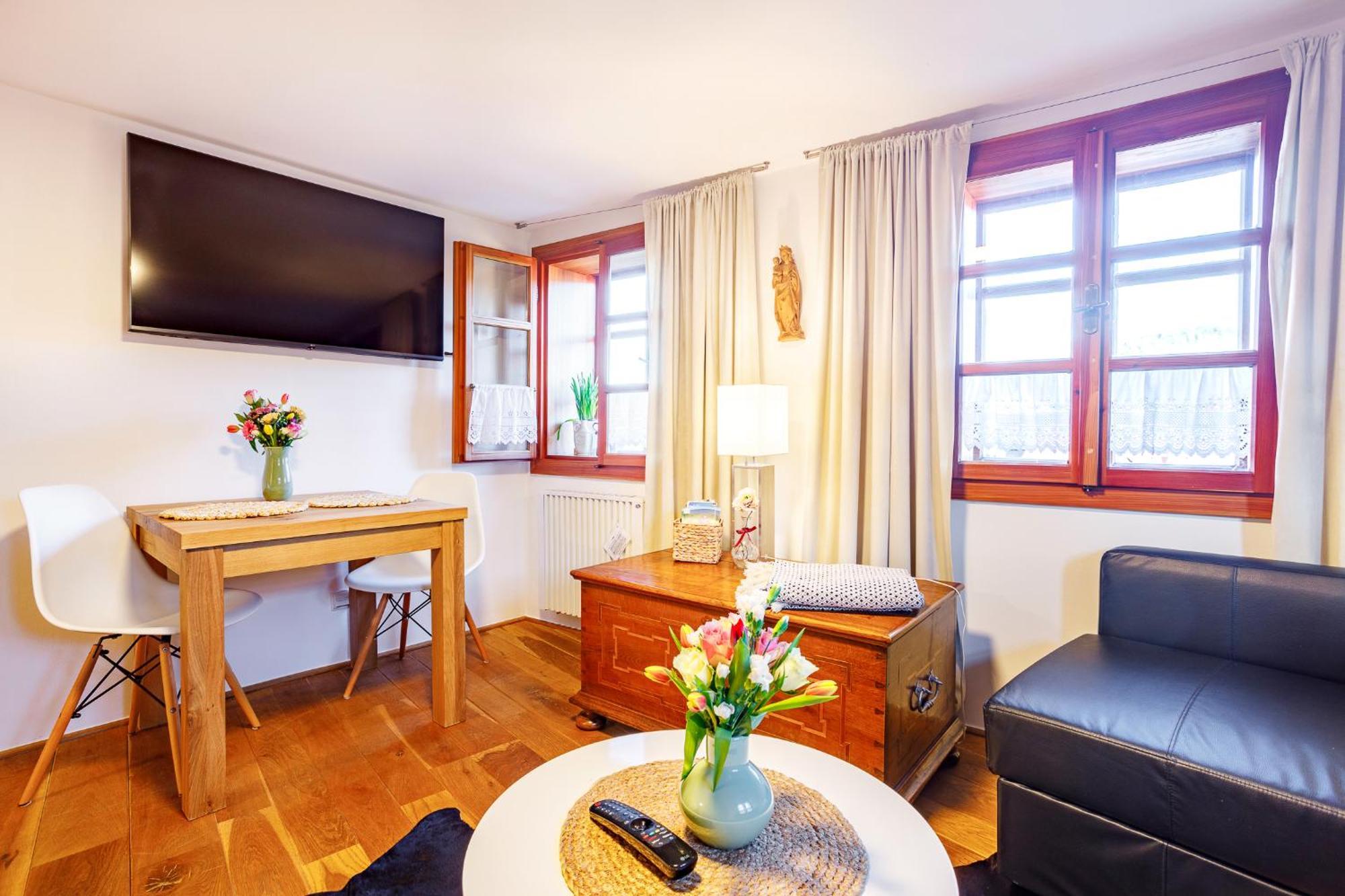 Apartments No.59 Loket Eksteriør bilde